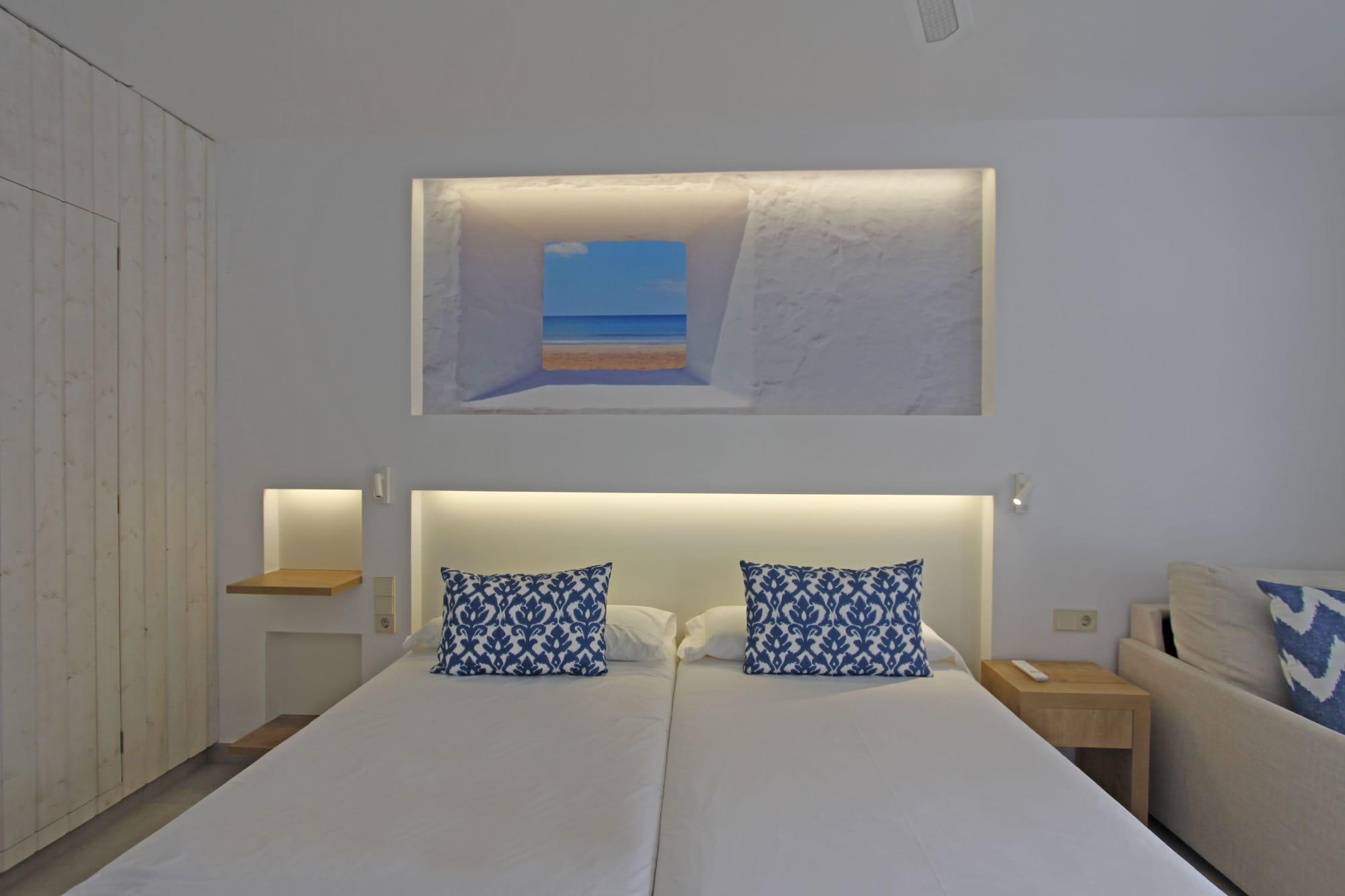 Bg Portinatx Beach Club Hotel Экстерьер фото
