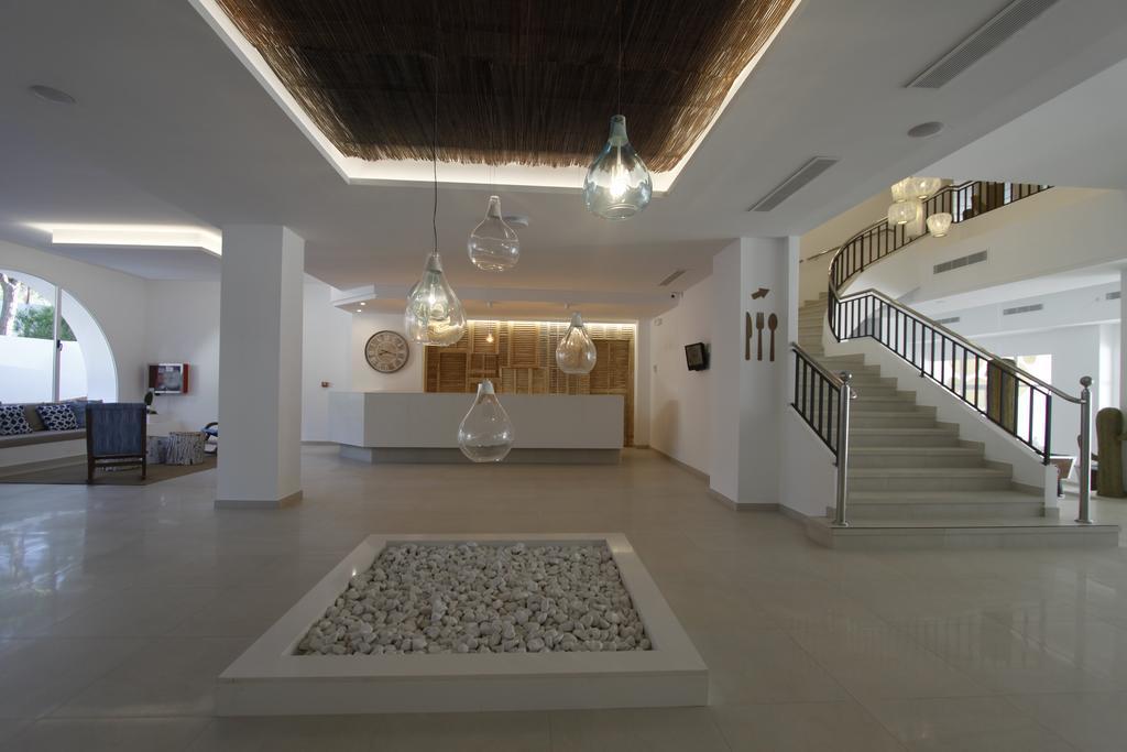 Bg Portinatx Beach Club Hotel Экстерьер фото