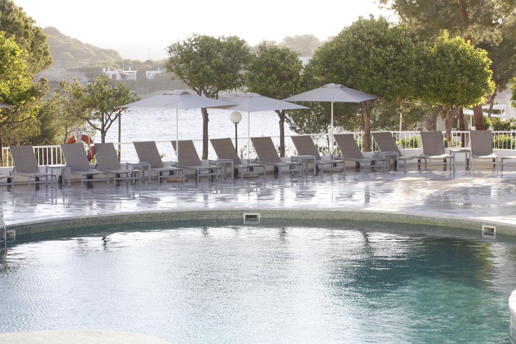 Bg Portinatx Beach Club Hotel Экстерьер фото