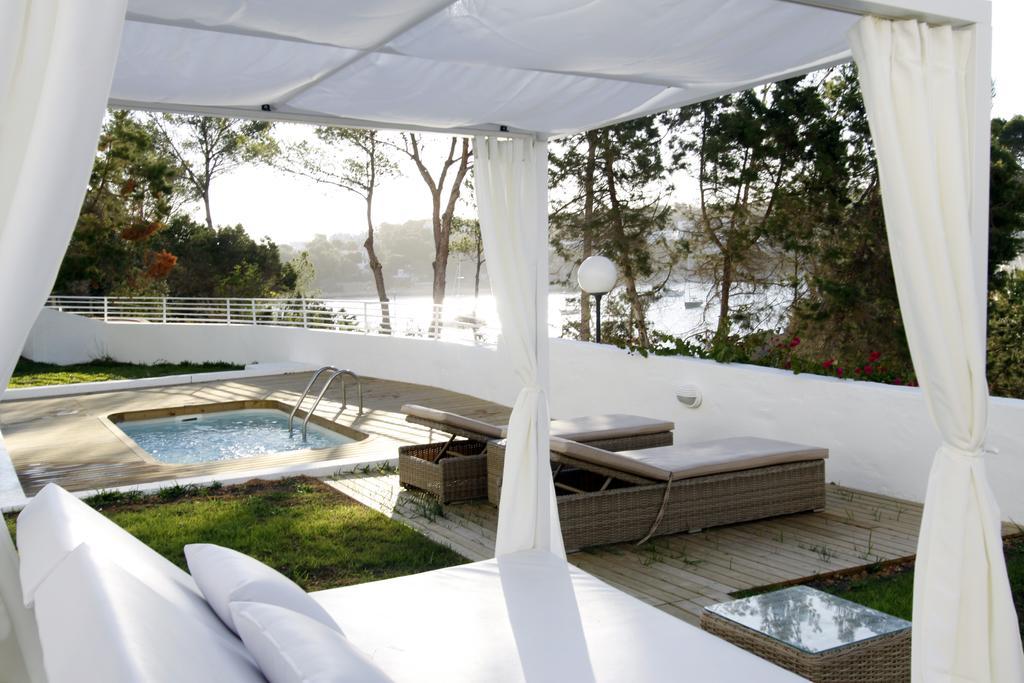 Bg Portinatx Beach Club Hotel Экстерьер фото